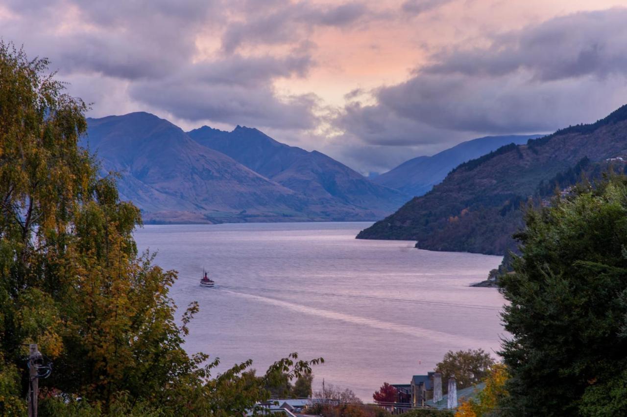 Bowen18 Lake Views Gas Fire Bbq Queenstown Eksteriør billede